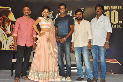 detective-team-press-meet-stills